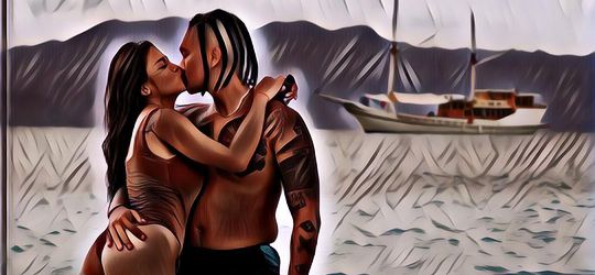 Uus Unggah Foto Ciuman Mesra dengan Istri. Netizen Nilai Tak Pantas, Namun, banyak Juga yang Membela. Kalau Menurutmu, Gimana, Gengs?