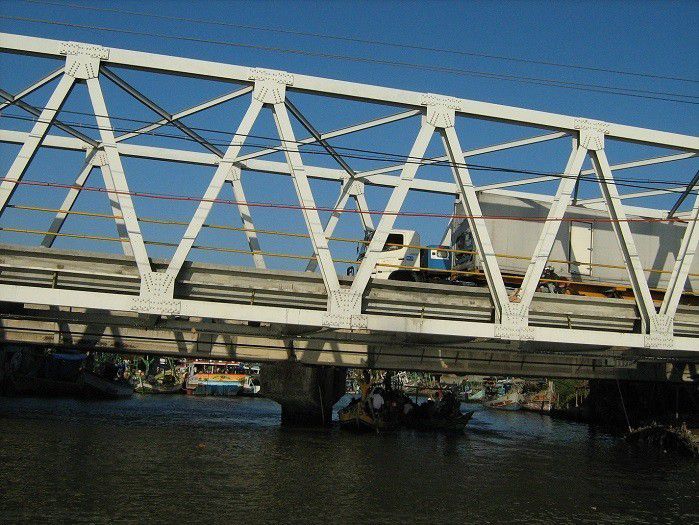 2. Jembatan Eretan, Indramayu