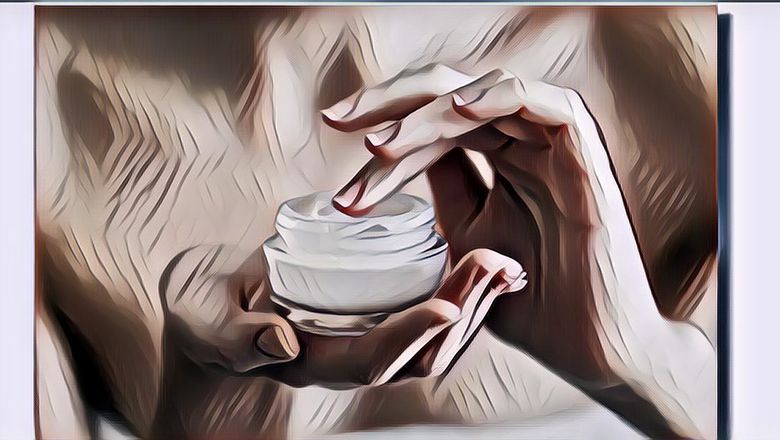 Perempuan Wajib Tahu, Ini 4 Cara Memilih Skincare yang Bagus dan Aman untuk Kulit