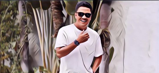 Arief Muhammad Promosi Sambil Bikin Lagu "Sayang", Netizen: S3 Marketing!