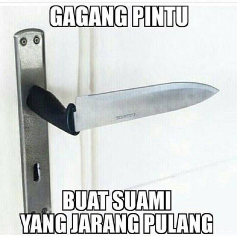 Selain untuk suami yang jarang pulang, desain ini juga cocok untuk pasangan sering gak ngangkat telpon