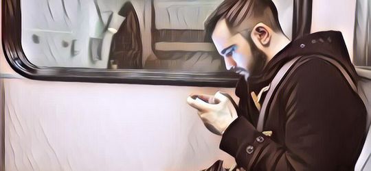 Naik Kereta Kayak Begini Berasa Lagi Syuting Film Horor Deh~