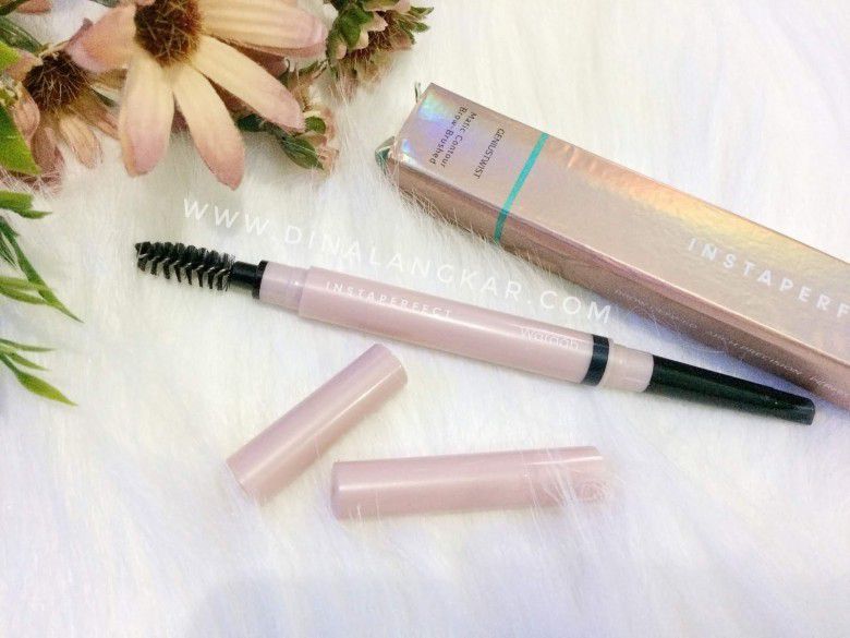 3. Wardah Instaperfect Geniustwist Matic Contour Brow-Brushed