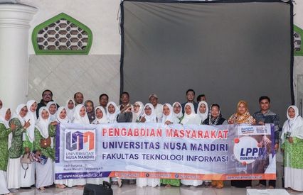 Dukung Pemberdayaan Digital, Dosen UBSI Bimbing Fatayat NU Karang Tengah Produksi Konten Kreatif