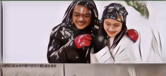 Pasangan Ini Foto Prewed dengan Konsep Salju, Fakta Dibaliknya Ternyata Kocak Abis!