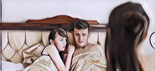 Bos Perusahaan Selingkuh Sama SPG, Istri Gerebek Bareng Polisi