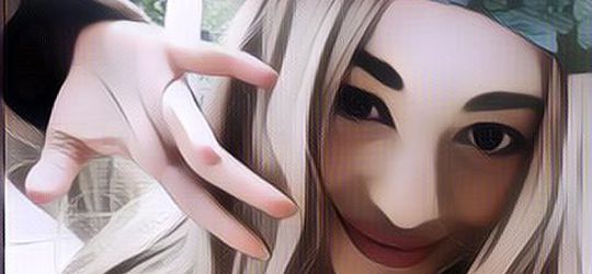 Masih Ingat Angie Virgin? Bintang Film yang Jadi Istri Polisi di Inggris, Penampilannya Curi Perhatian