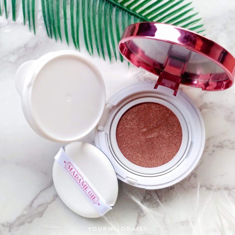 2. Madame Gie Total Cover BB Femme Cushion