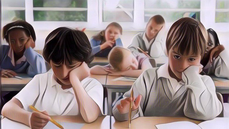 5 Cara Seru Mengisi Waktu Pas Jam Kosong di Sekolah