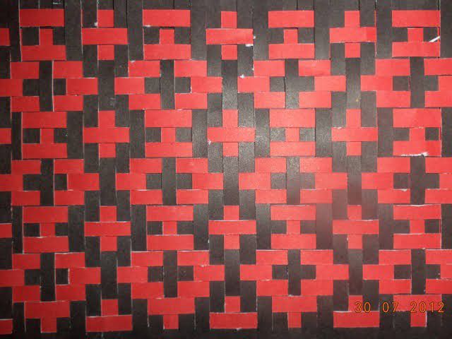 4. Kerajinan tangan anyaman