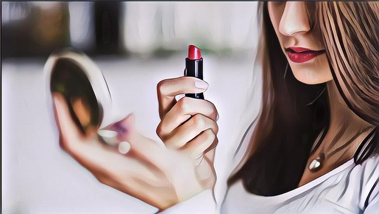 Mau Lipstik Nude Sesuai dengan Warna Kulit? Begini Cara Memilihnya