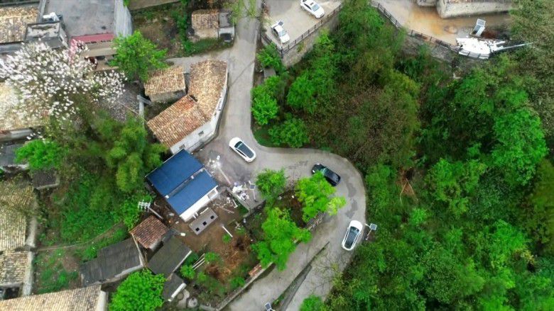 # Tak Hanya untuk Jualan Tapi Juga untuk Penginapan