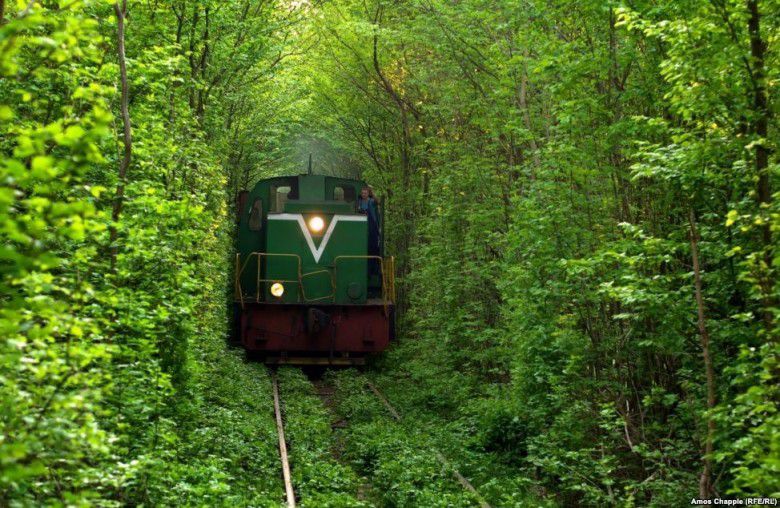 3. Tunnel of Love - Ukraina