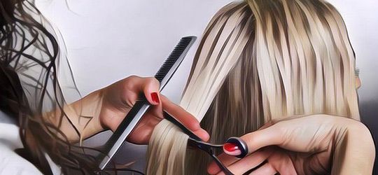 Kasian, Tukang Potong Rambut Ini Kena Denda Miliaran Gara-Gara Pelanggan Tidak Puas