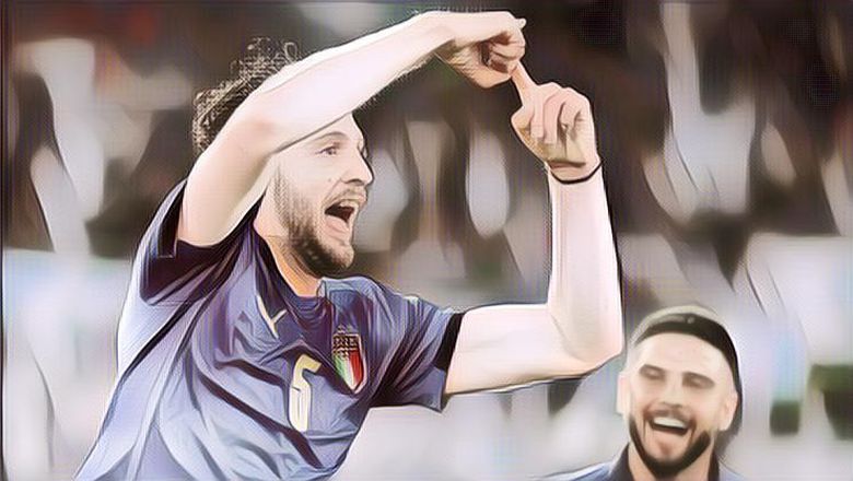 Tiru Aksi Ronaldo, Manuel Locatelli juga Geser Botol Coca Cola