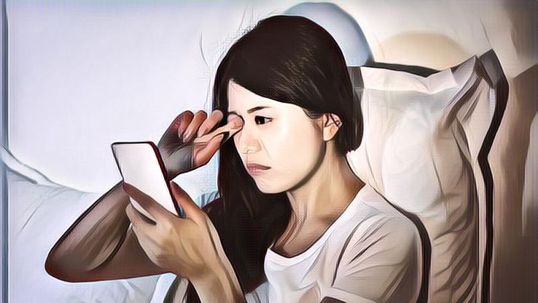 7 Cara Menjaga Kesehatan Mata dari Cahaya Smartphone