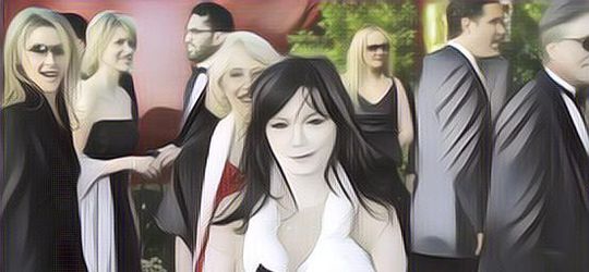 Yuk, Intip Sederet Desain Dress Kontroversial di Abad ke-20!