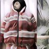 Wow Keren! Pria Asal Magelang Ini Bikin Karya Baju dari Lap Serbet Jadul, Hasilnya Bikin Melongo