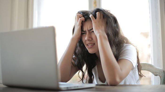 3. Lebih Fokus Pada Pencapaian Orang Lain