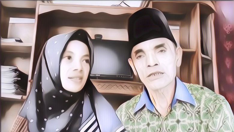 Bikin Kaget! Youtuber Cantik Ana Amalia Nikahi Pria 59 Tahun