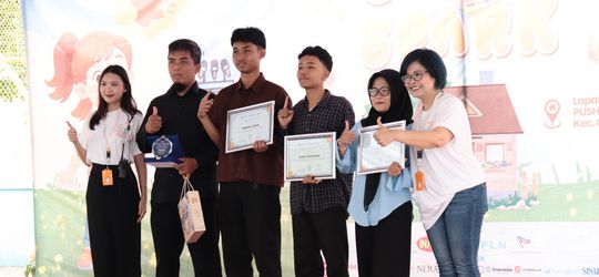 Sukses Gelar Workshop Cahaya dari Gang Kecil, LSPR Bantu Anak-anak Gang Satoe Punya Soft Skill dan Kreatif