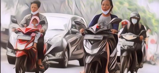 Kontroversi Larangan Pakai Sandal Jepit Bagi Pemotor, Kamu Pro yang Mana?