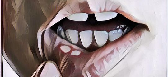 Sedang Sariawan? Coba Obati dengan 7 Bahan Alami yang Mudah Didapat Ini Deh!