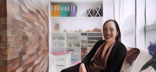 Jarang Kesorot, Ini Dia Adik Perempuan Ridwan Kamil yang Punya Jabatan Mentereng