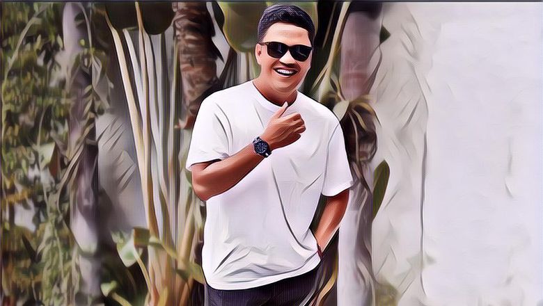 Arief Muhammad Promosi Sambil Bikin Lagu "Sayang", Netizen: S3 Marketing!
