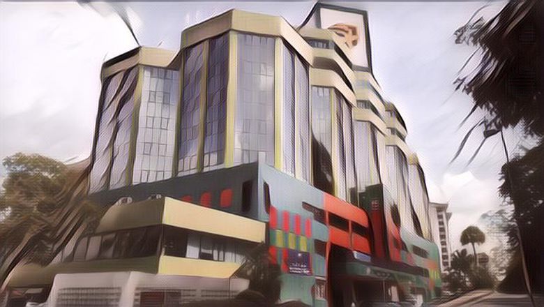 Ada Mall di Brunei Darussalam yang Hampir Seluruh Pegawainya Orang Indonesia, Ternyata Gajinya Emang Gede Banget