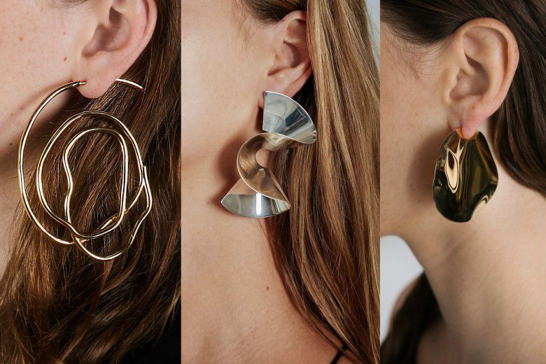 Jangan lupa pakai aksesoris untuk melengkapi penampilanmu