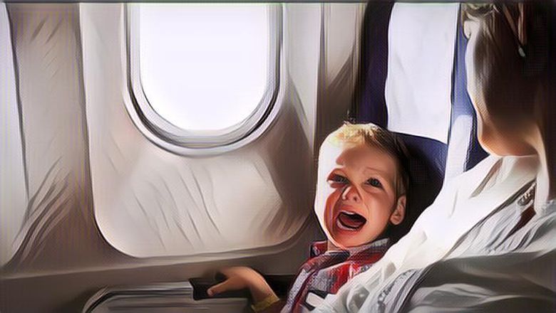 Tetap Tenang, Ini Cara Mengatasi Anak Menangis di Dalam Pesawat