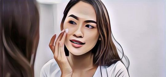 Agar Wajah Tetap Terlindungi, Begini Lho Cara Reapply Sunscreen yang Benar