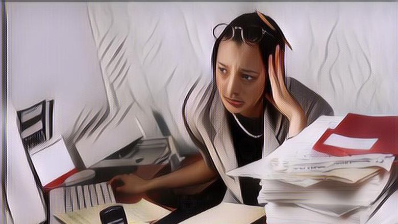 Bebannya Terlalu Berat, Ini 4 Pekerjaan yang Sering Dianggap Bukan untuk Wanita