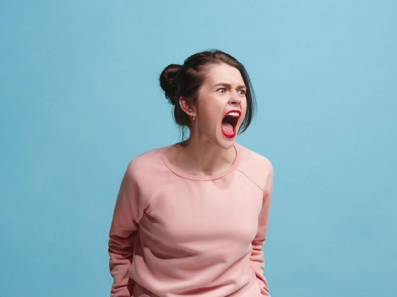 3. Tidak Dapat Mengontrol Emosi