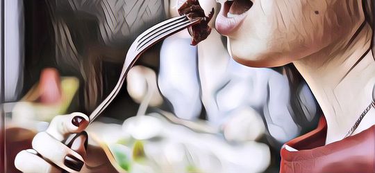 Perilaku Tidak Sopan Saat Makan yang Dianggap Biasa Saja di Negara Lain