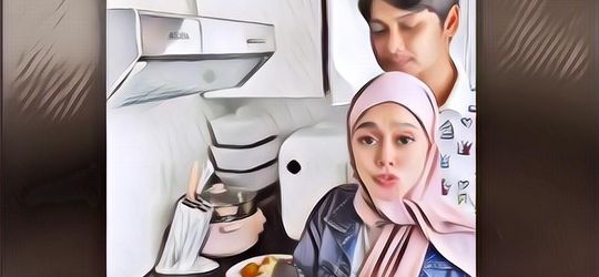 Rombongan Artis yang Suka Live Jualan di TikTok, Dituding Resahkan Pedagang Pasar