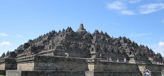 Udah Biasa di Indonesia Tapi Unik Bagi Turis Mancanegara, Apa Itu?