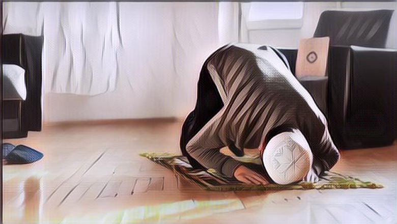 Gak Disangka! Sajadah Mewah Jenis Ini Ternyata Dilarang Rasulullah Untuk Dipakai Salat, Ustaz Adi Hidayat Ungkap Alasannya