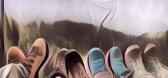 Biar Kaki Enggak Sakit, Ini Tips Memilih Sepatu Untuk Naik Gunung