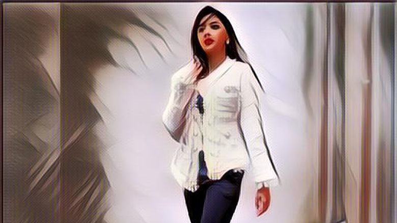 Mewah dan Gorgeous, Intip Penampilan Siwi Eks Pramugari Garuda Indonesia Saat Jadi Saksi Sidang Kasus Pencucian Uang