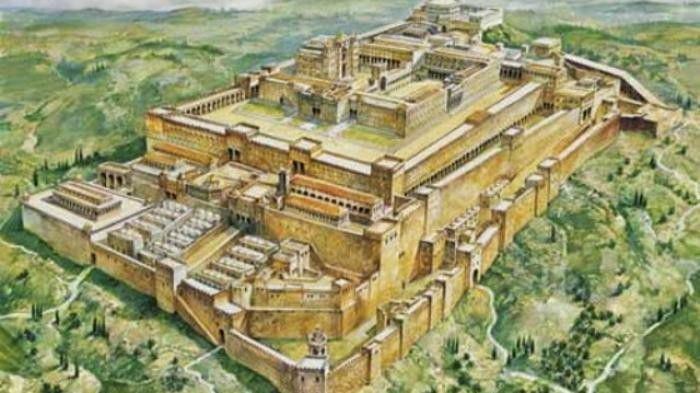 2. Memiliki istana termegah di dunia