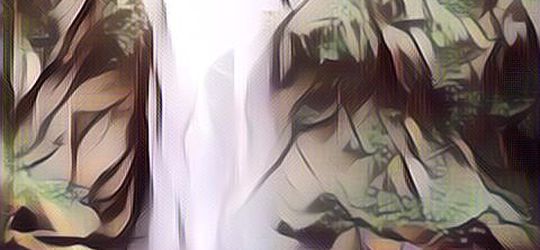 Serunya Main Basah-basahan di Air Terjun Benang Kelambu Lombok