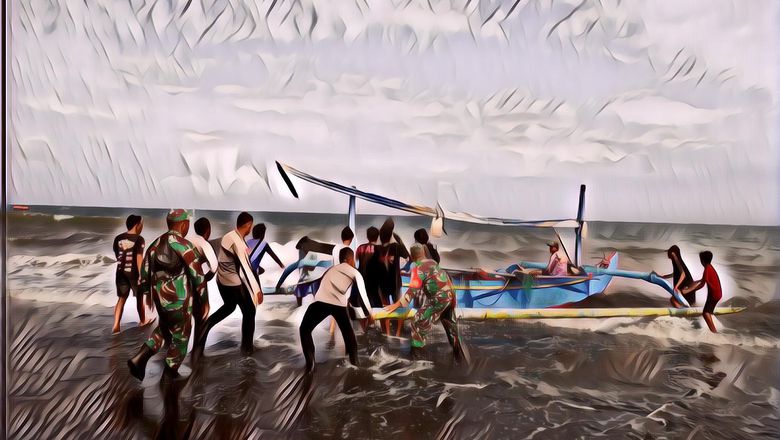 Korban Kapal Tenggelam di Selat Bali Sudah Ditemukan Tim SAR