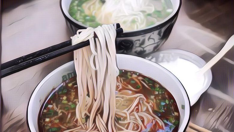 Benar-Benar Bikin Mual, Ada Seekor Tikus di Mangkok Mie yang Disajikan di Restoran China Ini