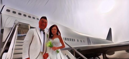 Viral Ada Pasangan Influencer Adakan Pernikahan di Atas Pesawat Boeing 747