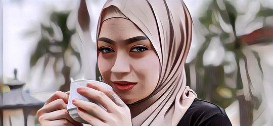 ‌Artis-Artis Mualaf yang Jalani Puasa Pertama Tahun Ini