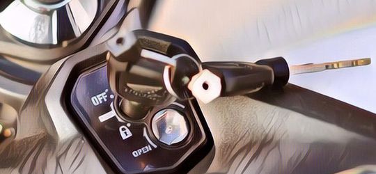 Kena Karma Setelah Bohongi Orang Tua Izin Nugas, Anak Muda Ini Kehilangan Kunci Motor Sampai Harus Diangkut