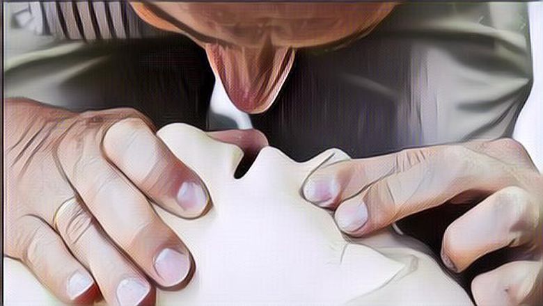 Mengharukan, Wanita Ini Rela Memberikan Napas Buatan untuk Ibu yang Terinfeksi Covid-19