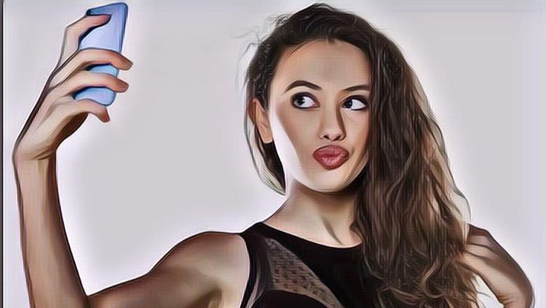 Nahlo! Keseringan Selfie Ternyata Tanda Seseorang Punya Gangguan Kejiwaan, Ini Kata Psikolog